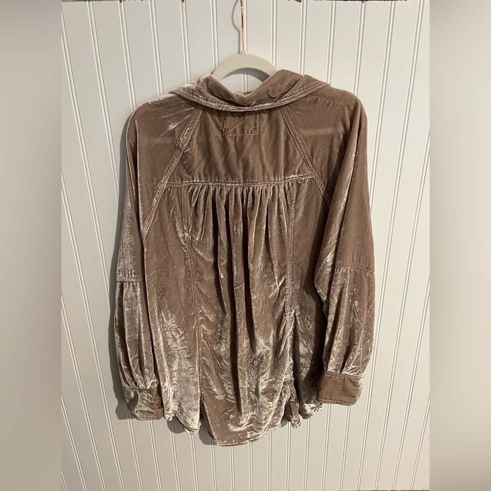 Free People
Night Skies Velvet Button Front Collar Long Sleeve Top - Picture 6 of 7